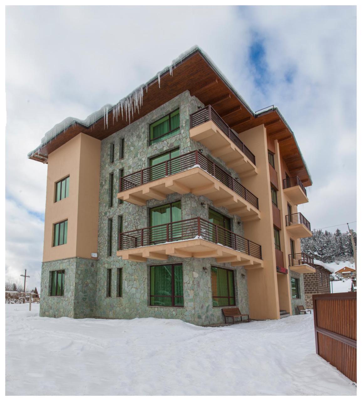 Hotel In Бакуриани Екстериор снимка